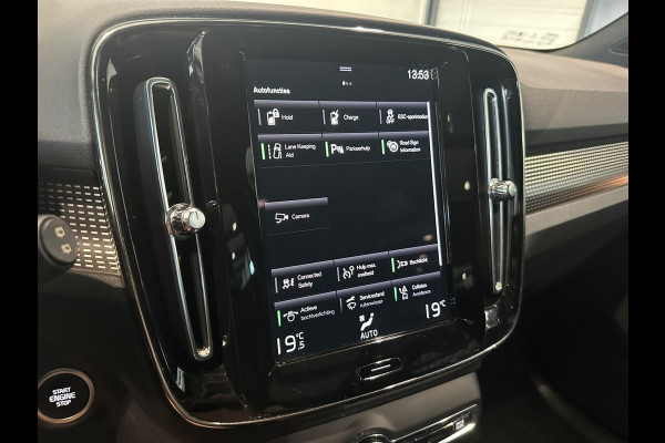 Volvo XC40 T4 Aut. Plug-in Hybrid R-Design Parkeercamera Panoramadak 211pk