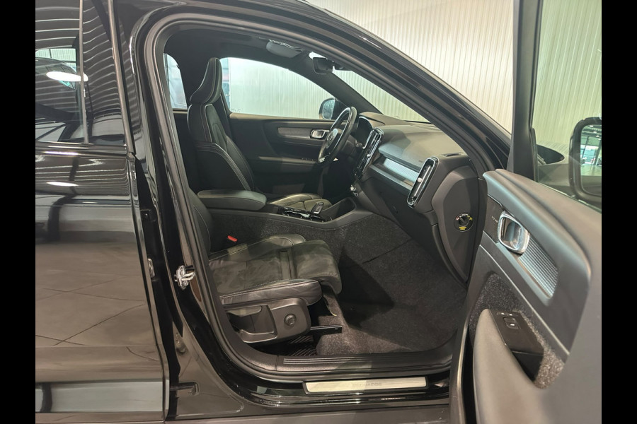 Volvo XC40 T4 Aut. Plug-in Hybrid R-Design Parkeercamera Panoramadak 211pk