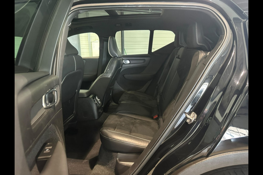 Volvo XC40 T4 Aut. Plug-in Hybrid R-Design Parkeercamera Panoramadak 211pk