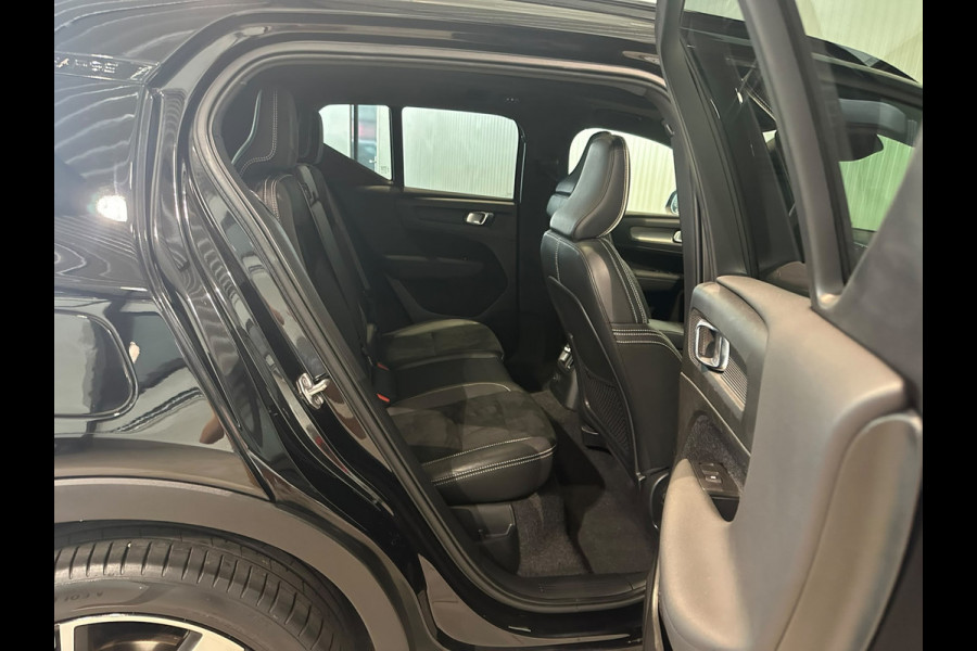 Volvo XC40 T4 Aut. Plug-in Hybrid R-Design Parkeercamera Panoramadak 211pk