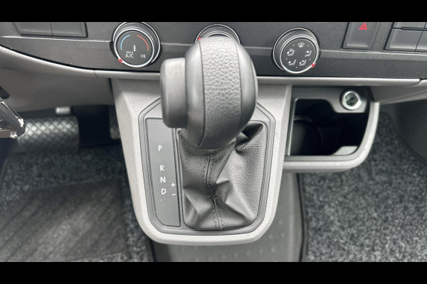 Volkswagen Transporter L2H1 2.0 TDI 150pk DSG Comfortline / Automaat / 2x schuifdeur /Navigatie