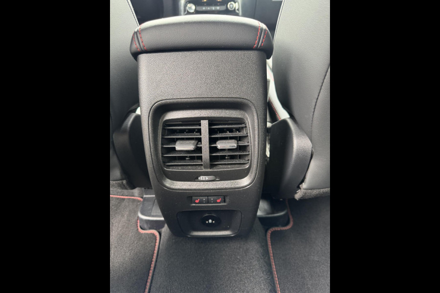 Ford Kuga 2.5 PHEV ST-Line X 243pk | Winterpack | Driver Assistance Pack | AGR-Stoelen | Orig. NL auto | Trekhaak