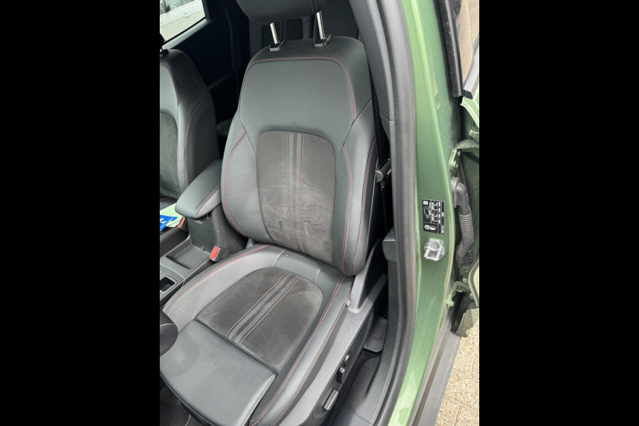 Ford Kuga 2.5 PHEV ST-Line X 243pk | Winterpack | Driver Assistance Pack | AGR-Stoelen | Orig. NL auto | Trekhaak