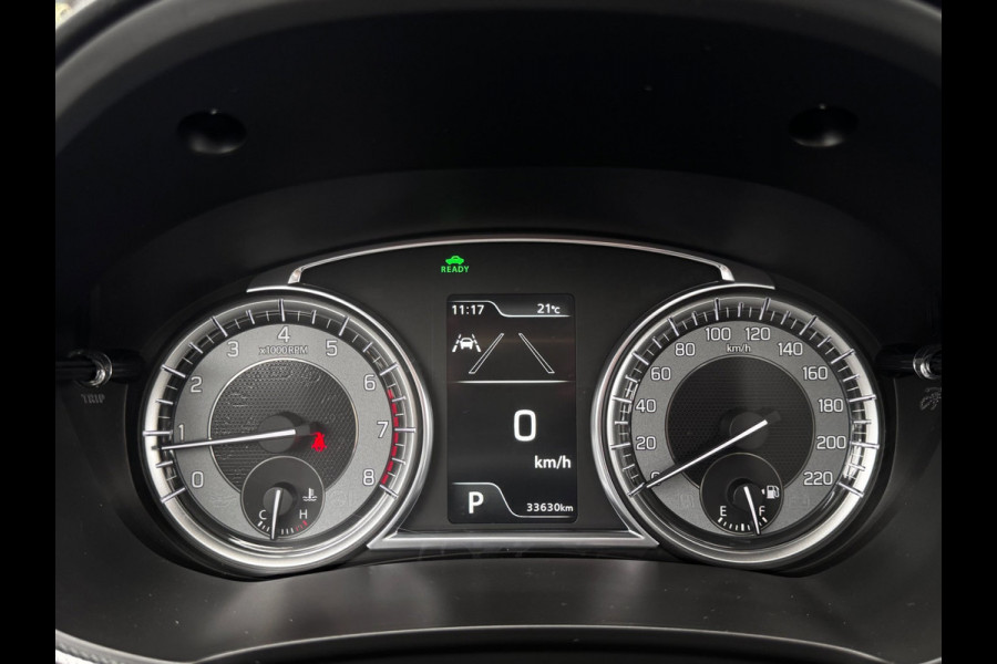 Suzuki Vitara 1.5 Hybrid Style | Panoramadak | Suzuki dealer onderhouden | Stoelverwarming | Camera |