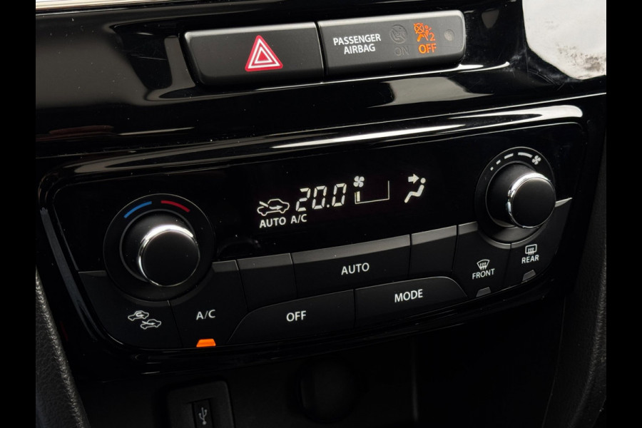 Suzuki Vitara 1.5 Hybrid Style | Panoramadak | Suzuki dealer onderhouden | Stoelverwarming | Camera |