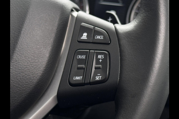 Suzuki Vitara 1.5 Hybrid Style | Panoramadak | Suzuki dealer onderhouden | Stoelverwarming | Camera |