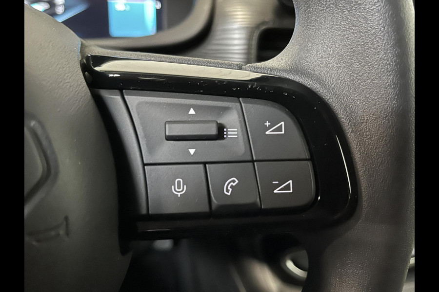 Jeep Avenger Longitude 54 kWh Navigatie Apple Carplay/ Android Auto Parkeersensor achter Cruise Control Stoelverwarming Full LED Virtual Cockpit Climate Control
