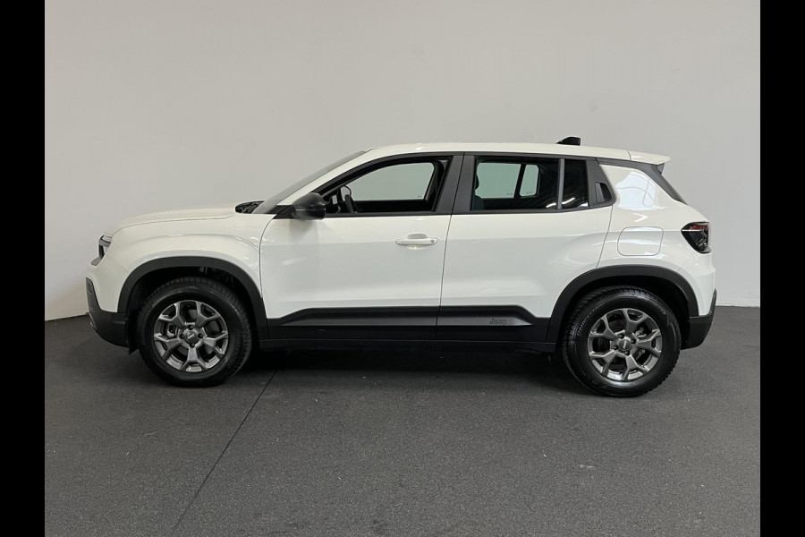 Jeep Avenger Longitude 54 kWh Navigatie Apple Carplay/ Android Auto Parkeersensor achter Cruise Control Stoelverwarming Full LED Virtual Cockpit Climate Control