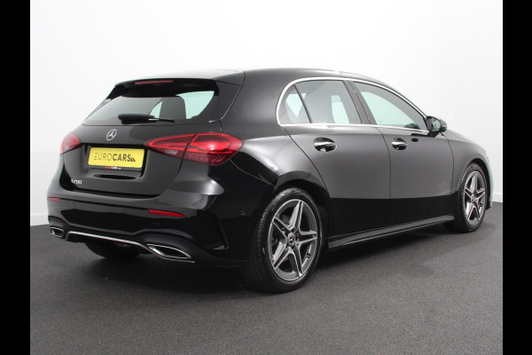 Mercedes-Benz A-Klasse 200 Automaat AMG Line Navigatie Climate control Camera Parkeer sensoren Half Lederen Bekleding Led  Cruise Control adaptive LM Velgen Dab Led