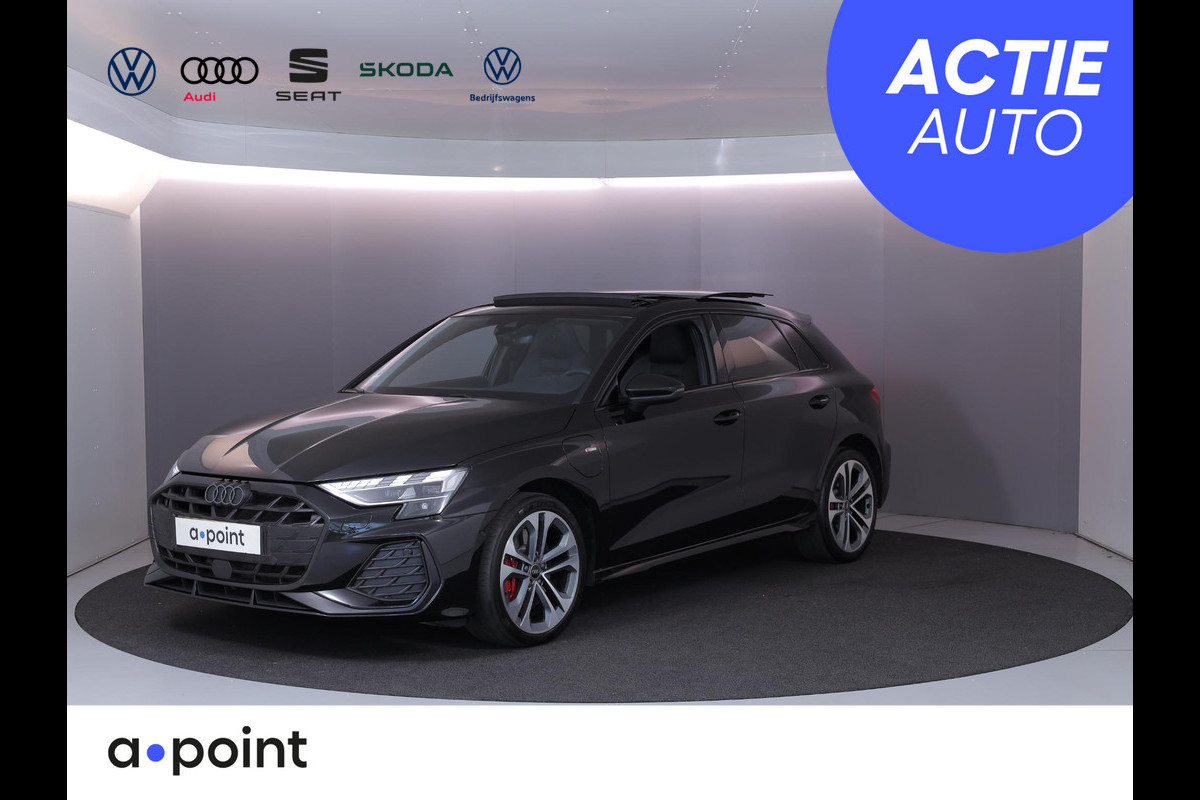 Audi A3 Sportback 45 TFSI e S edition Competition | Panoramadak | Camera | Stoelverwarming |