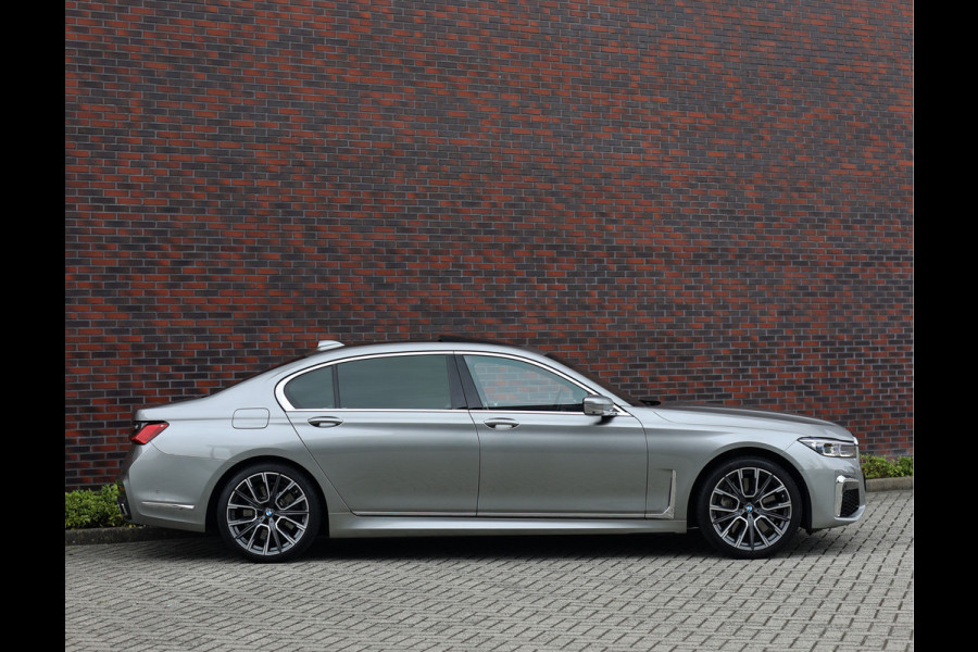 BMW 7 Serie 750Li xDrive High Executive | Lounge Pack - Pano - Trekhaak