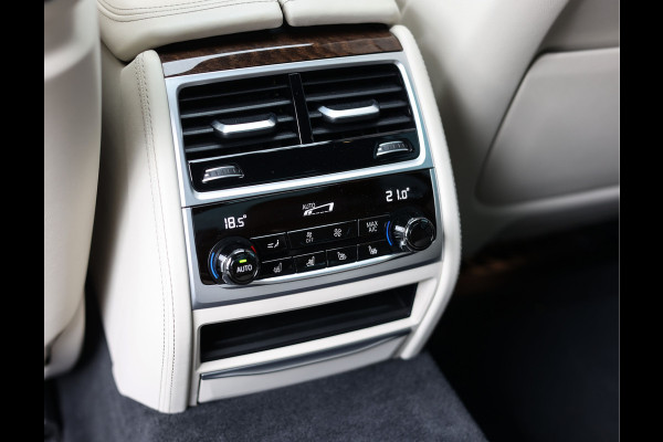BMW 7 Serie 750Li xDrive High Executive | Lounge Pack - Pano - Trekhaak