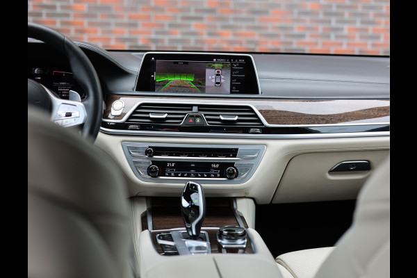BMW 7 Serie 750Li xDrive High Executive | Lounge Pack - Pano - Trekhaak