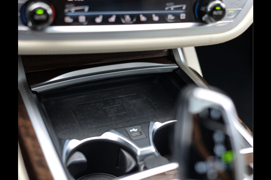 BMW 7 Serie 750Li xDrive High Executive | Lounge Pack - Pano - Trekhaak