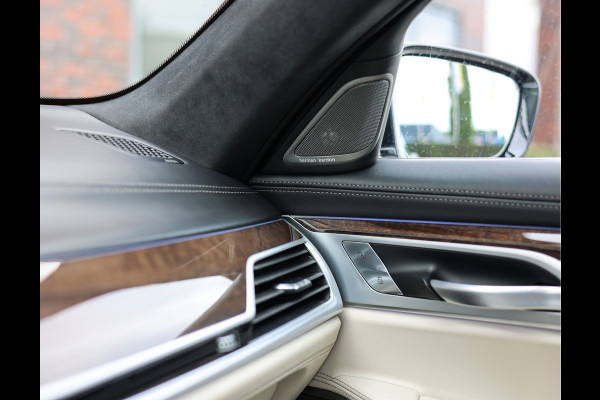 BMW 7 Serie 750Li xDrive High Executive | Lounge Pack - Pano - Trekhaak