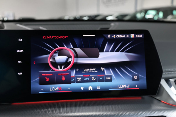 BMW X1 M35i 301+PK FULL/LASER/VIRTUAL/SFEER/HUD/PANO/LEER+S.VERWARMING+MEMORY/360/20" LMV/ACC/ECC/FABRIEKSGARANTIE!