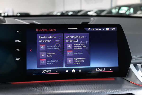 BMW X1 M35i 301+PK FULL/LASER/VIRTUAL/SFEER/HUD/PANO/LEER+S.VERWARMING+MEMORY/360/20" LMV/ACC/ECC/FABRIEKSGARANTIE!