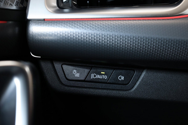 BMW X1 M35i 301+PK FULL/LASER/VIRTUAL/SFEER/HUD/PANO/LEER+S.VERWARMING+MEMORY/360/20" LMV/ACC/ECC/FABRIEKSGARANTIE!