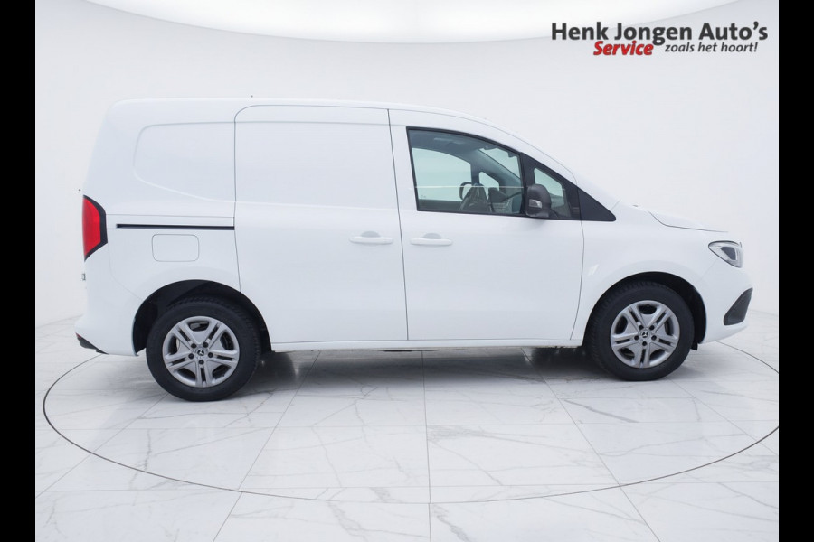 Mercedes-Benz Citan 110 CDI L1 Pro Rijklaar + 6 maanden Bovag-garantie Henk Jongen Auto's in Helmond,  al 50 jaar service zoals 't hoort!