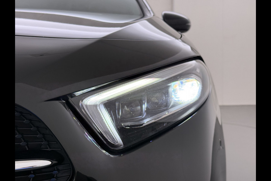 Mercedes-Benz A-Klasse 250 AMG line Edition 1 | Pano Distronic Multibeam Burmester