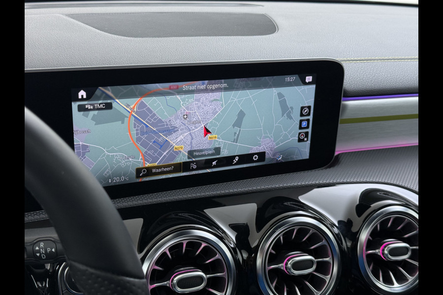 Mercedes-Benz A-Klasse 250 AMG line Edition 1 | Pano Distronic Multibeam Burmester