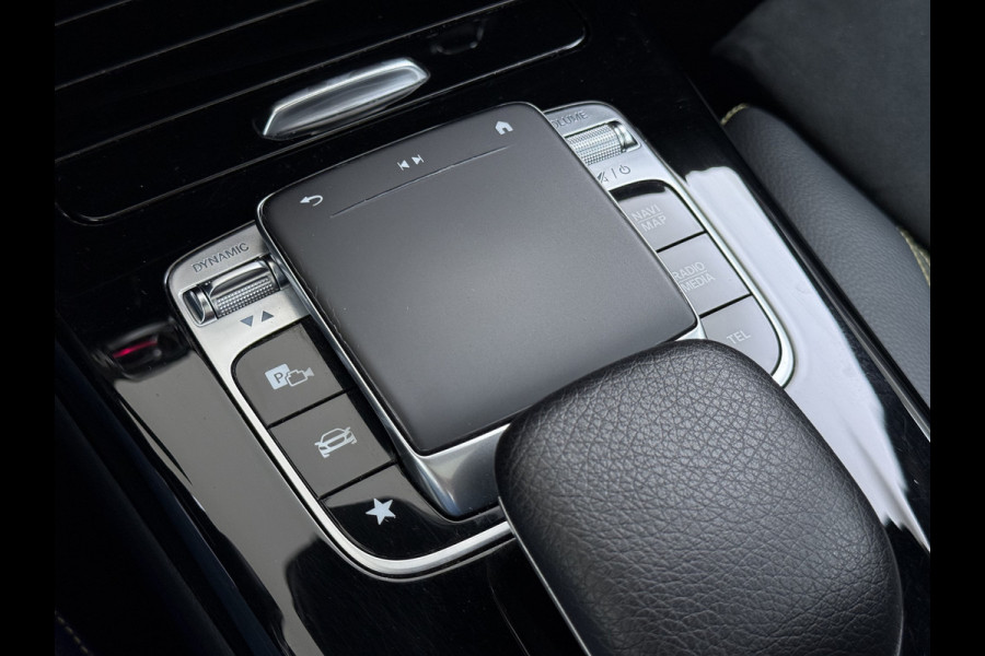 Mercedes-Benz A-Klasse 250 AMG line Edition 1 | Pano Distronic Multibeam Burmester