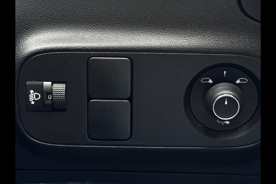 Citroën C3 PT110 EAT6 Shine | Automaat | Camera | NL-Auto | Keyless | Climate Control