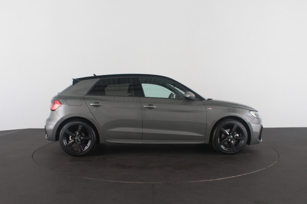Audi A1 Sportback 30 TFSI S line > 116pk/Chronos Gray en zwart dak/17inch/stoelverwarming