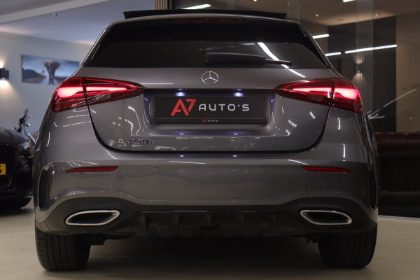 Mercedes-Benz A-Klasse 250 e AMG Line PANO/360CAM/HUD/ACC/BLINDSPOT/KEYLESS/VOL
