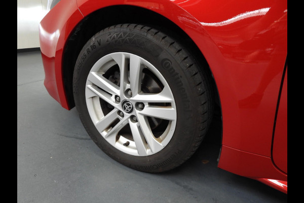 Toyota Corolla Touring Sports 1.8 Hybrid Business NAVI-APP/CLIMA/CAMERA/LED/16"LMV!