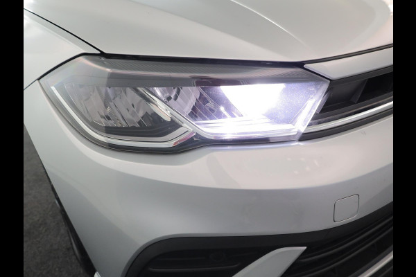 Volkswagen Polo 1.0 TSI Life 95pk  Parksensors| 15'LM-velgen| airco |