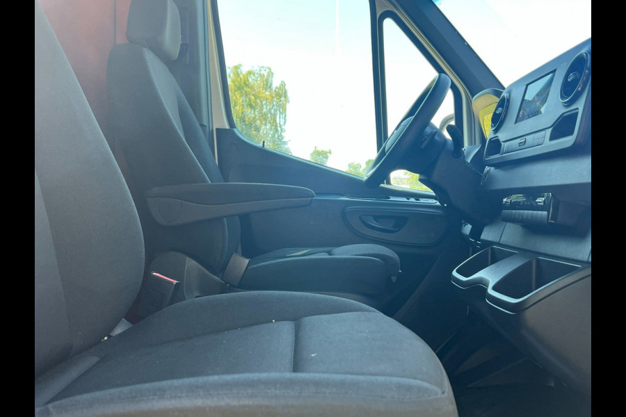 Mercedes-Benz Sprinter 311 CDI Maxi / Aut / Euro 6 / Camera / Navi