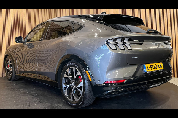 Ford Mustang Mach-E AWD 75 kWh|94% SOH|PANORAMA|MEMORY|LEDER|B&O|ACC|360+V+A-CAMERA|CARPLAY|STOEL+STUURVERW|NL-AUTO|INCL BTW|NAP|