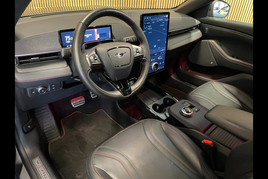 Ford Mustang Mach-E AWD 75 kWh|94% SOH|PANORAMA|MEMORY|LEDER|B&O|ACC|360+V+A-CAMERA|CARPLAY|STOEL+STUURVERW|NL-AUTO|INCL BTW|NAP|
