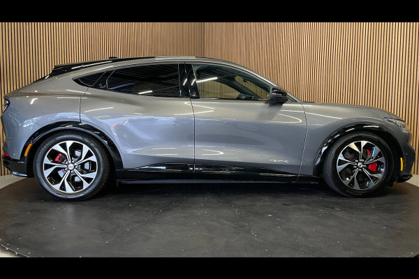 Ford Mustang Mach-E AWD 75 kWh|94% SOH|PANORAMA|MEMORY|LEDER|B&O|ACC|360+V+A-CAMERA|CARPLAY|STOEL+STUURVERW|NL-AUTO|INCL BTW|NAP|