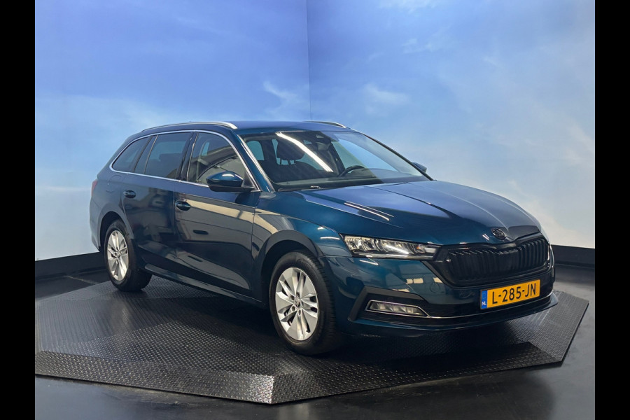 Škoda Octavia Combi 1.0 TSI Business Edition Clima | Navi | Camera | Stoelverwarming