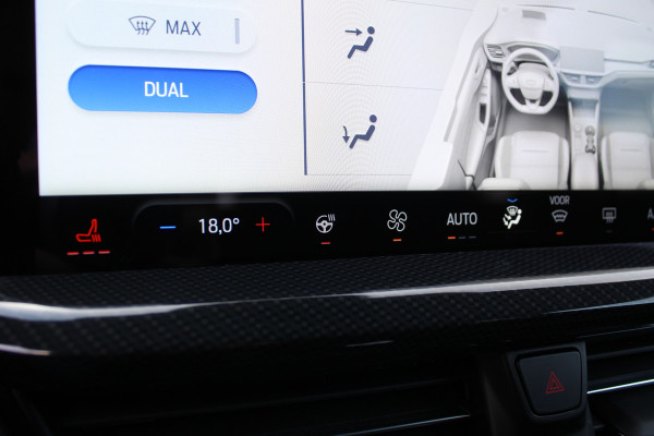 Ford FOCUS Wagon 1.0 EcoBoost Hybrid ST Line X | BLIS | Head-Up | Trekhaak | Adaptieve cruise