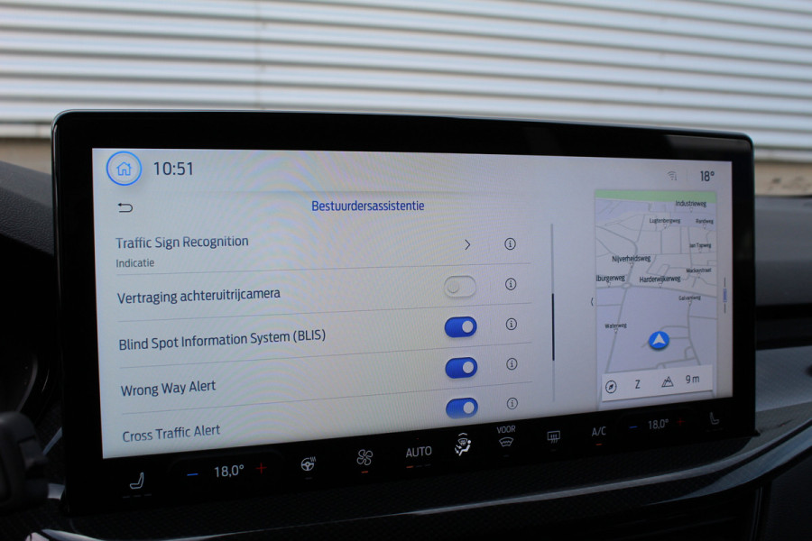 Ford FOCUS Wagon 1.0 EcoBoost Hybrid ST Line X | BLIS | Head-Up | Trekhaak | Adaptieve cruise