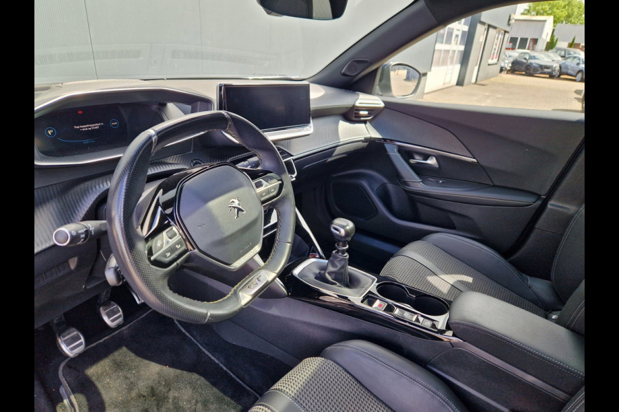 Peugeot 2008 1.5 BlueHDi GT -Line /I Cockpit /Pano