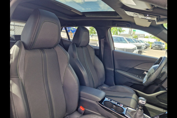 Peugeot 2008 1.5 BlueHDi GT -Line /I Cockpit /Pano