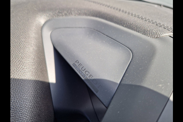 Peugeot 2008 1.5 BlueHDi GT -Line /I Cockpit /Pano