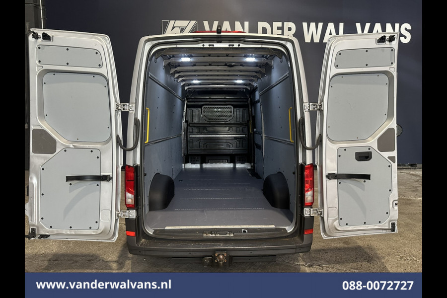 Volkswagen Crafter 2.0 TDI 177pk L4H3 L3H2 Euro6 Airco | Camera | Navigatie | Apple Carplay | 3000kg Trekhaak Android Auto, Parkeersensoren, Bijrijdersbank