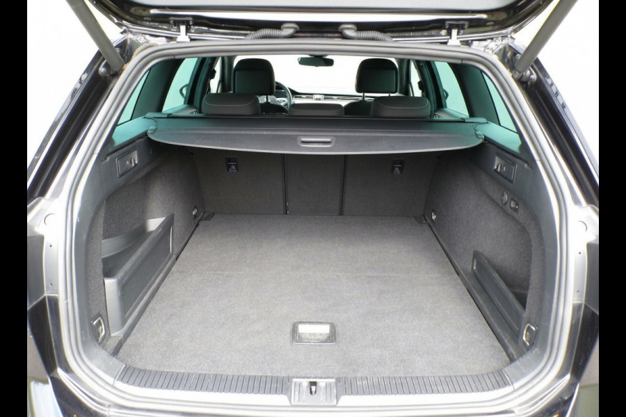 Volkswagen Passat Variant 1.4 TSI PHEV GTE Business|ACC|Navi