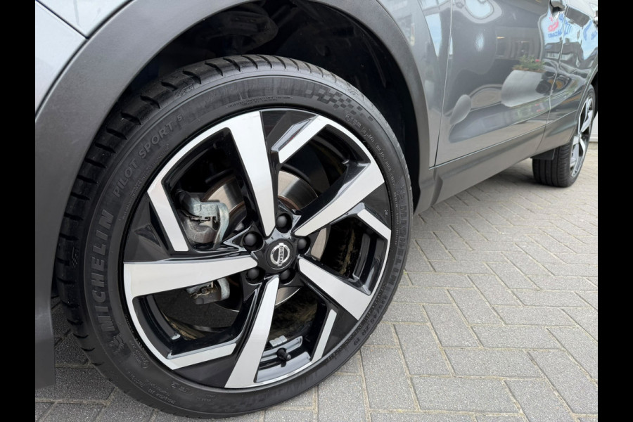 Nissan QASHQAI 1.3 DIG-T 140PK Tekna Trekhaak/Pano-dak/360-camera/Stoelverwarming