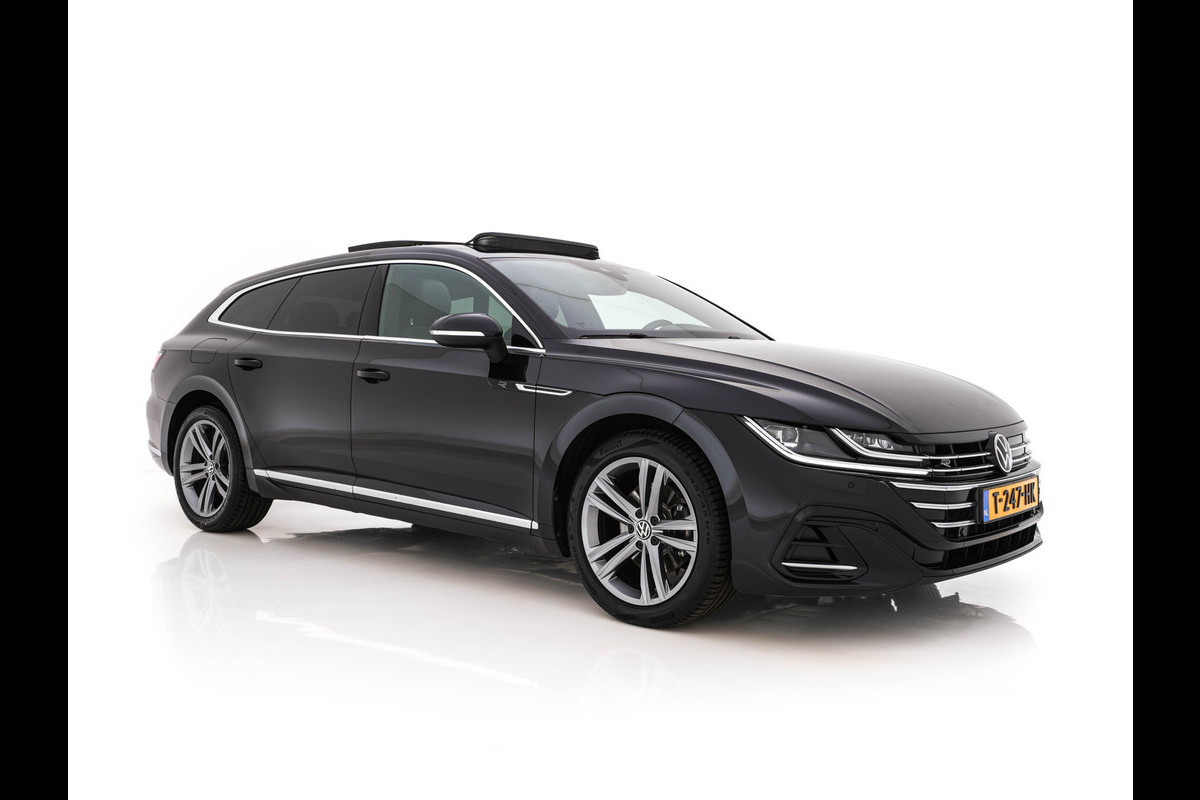 Volkswagen Arteon Shooting Brake 1.4 TSI eHybrid R-Line Business (Plug-in) (INCL-BTW) *PANO | LEATHER-MICROFIBRE | FULL-LED | CAMERA | ADAPTIVE-CRUISE | HEATED-SPORTSEATS | KEYLESS | NAVI-FULLMAP | PRIVACYGLASS | SHIFTPADDLES | DIGI-COCKPIT | TOWBAR | 18''ALU*