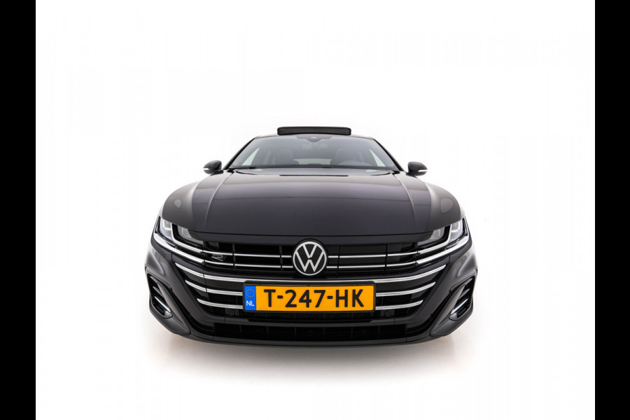 Volkswagen Arteon Shooting Brake 1.4 TSI eHybrid R-Line Business (Plug-in) (INCL-BTW) *PANO | LEATHER-MICROFIBRE | FULL-LED | CAMERA | ADAPTIVE-CRUISE | HEATED-SPORTSEATS | KEYLESS | NAVI-FULLMAP | PRIVACYGLASS | SHIFTPADDLES | DIGI-COCKPIT | TOWBAR | 18''ALU*
