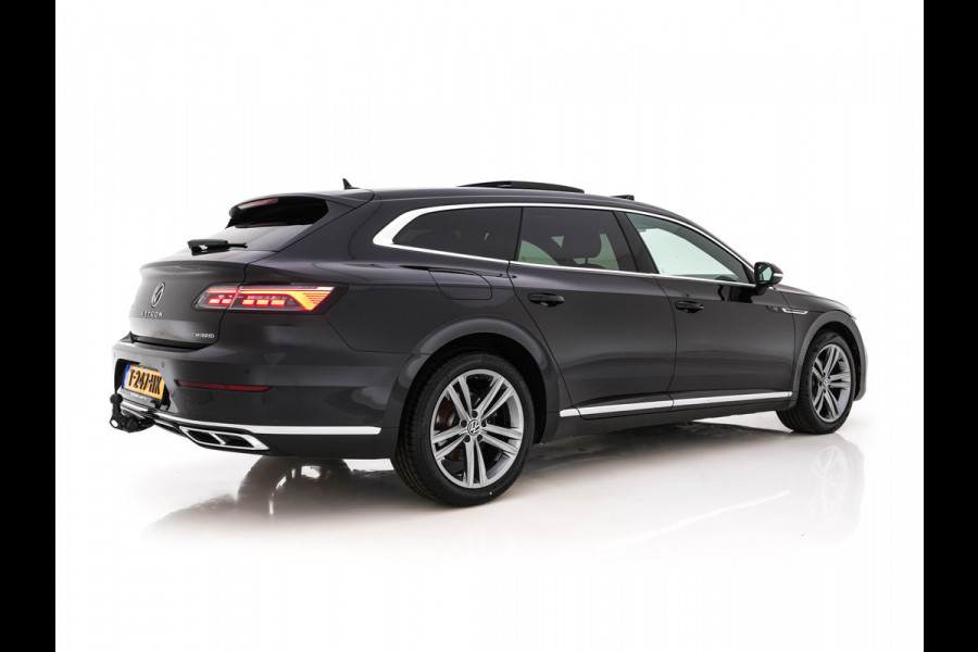 Volkswagen Arteon Shooting Brake 1.4 TSI eHybrid R-Line Business (Plug-in) (INCL-BTW) *PANO | LEATHER-MICROFIBRE | FULL-LED | CAMERA | ADAPTIVE-CRUISE | HEATED-SPORTSEATS | KEYLESS | NAVI-FULLMAP | PRIVACYGLASS | SHIFTPADDLES | DIGI-COCKPIT | TOWBAR | 18''ALU*