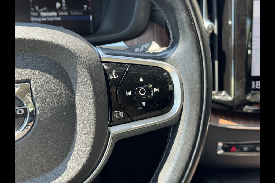 Volvo XC60 2.0 B5 Inscription | Leder, Carplay/Android, Memory, 360 Camera, Scandinavian Line, ACC, Stoel+Stuurverw., | 1e Eig. |