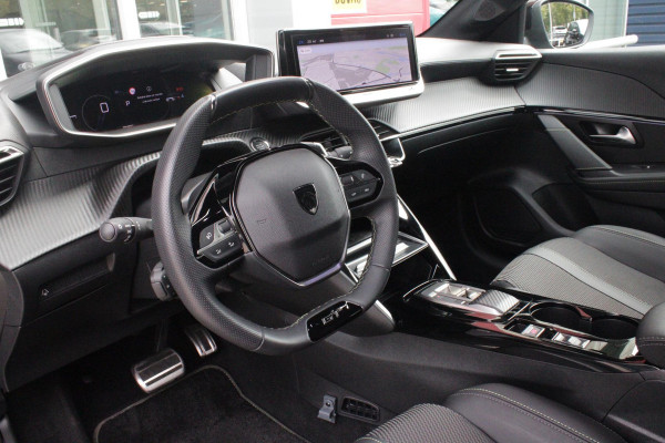 Peugeot 208 1.2 Hybrid 145PK AUTOMAAT GT | NAVIGATIE | DRAADLOZE APPLE CARPLAY/ANDROID AUTO | CAMERA VOOR + ACHTER | FULL LED KOPLAMPEN | LICHTMETALEN VELGEN 17" | DODEHOEK DETECTIE | DRAADLOZE TELEFOONLADER | KEYLESS ENTRY/START | DAB+ RADIO | ADAPTIVE CRUISE CONTROL | CLIMATE CONTROL |