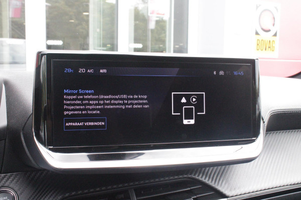 Peugeot 208 1.2 Hybrid 145PK AUTOMAAT GT | NAVIGATIE | DRAADLOZE APPLE CARPLAY/ANDROID AUTO | CAMERA VOOR + ACHTER | FULL LED KOPLAMPEN | LICHTMETALEN VELGEN 17" | DODEHOEK DETECTIE | DRAADLOZE TELEFOONLADER | KEYLESS ENTRY/START | DAB+ RADIO | ADAPTIVE CRUISE CONTROL | CLIMATE CONTROL |